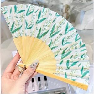 Dior beauty gift mini folding fan set